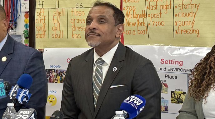 Superintendent Tony Watlington
