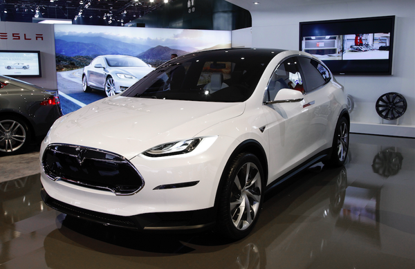 070616_TeslaModelX