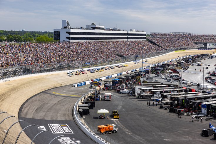 Tighter grandstand view of All Star Race