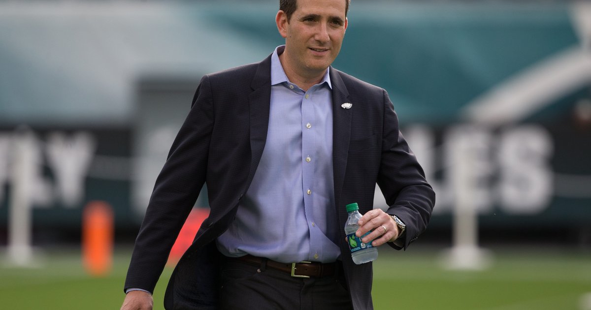 What does the Eagles' restructuring of Fletcher Cox's contract mean