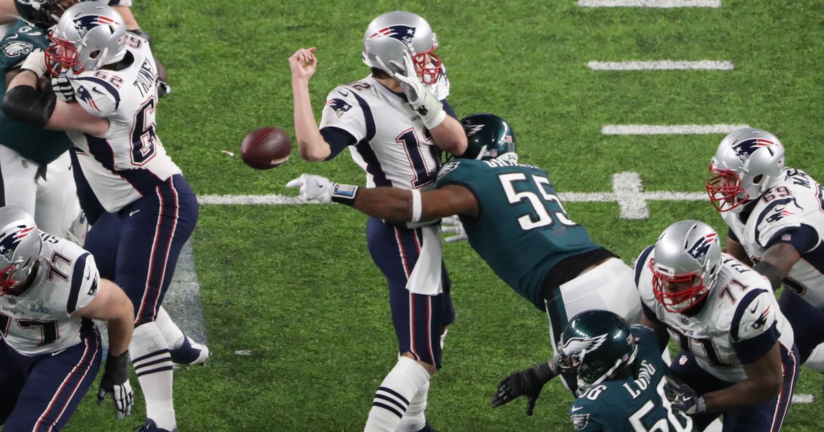 WATCH: Brandon Graham makes Super Bowl joke with Tom Brady before Eagles game