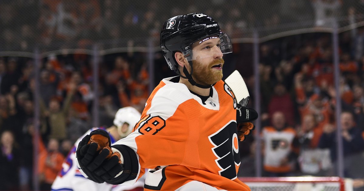 Flyers' Claude Giroux, wife announce they're having a baby PhillyVoice