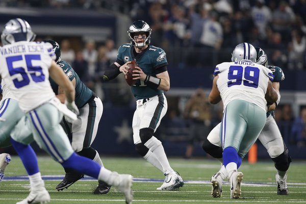 121218CarsonWentz