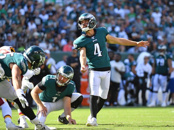 Jake Elliott keeps the #Eagles #undefeated 