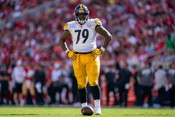 Eagles DT Javon Hargrave takes a shot at Steelers