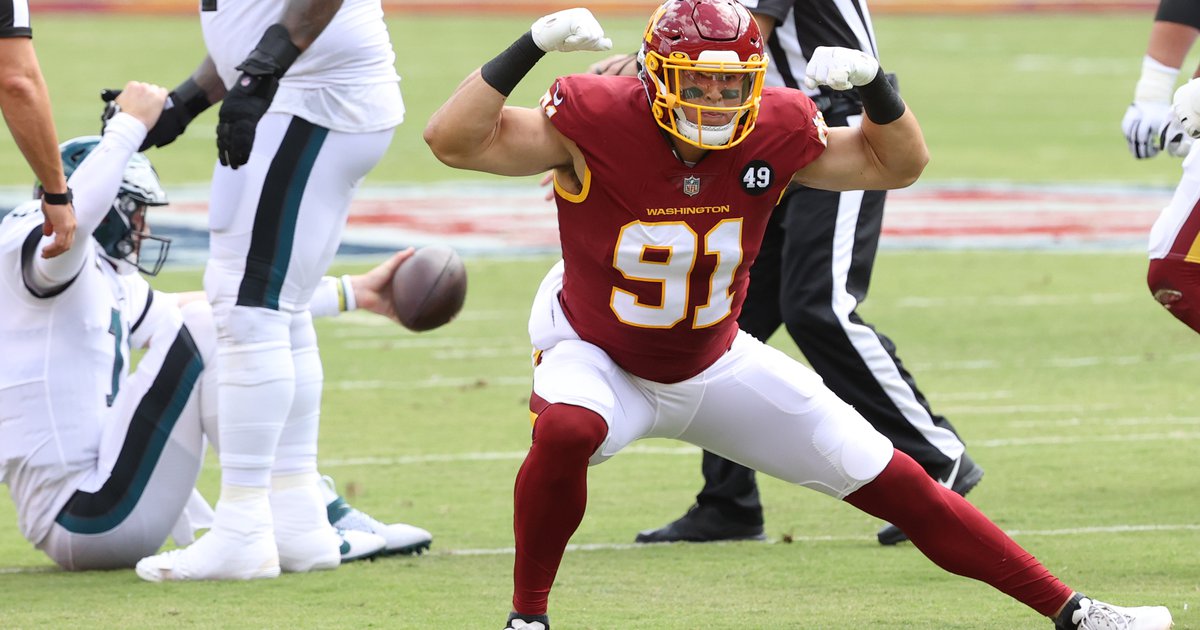 Redskins' Ryan Kerrigan leaves game with fractured hand