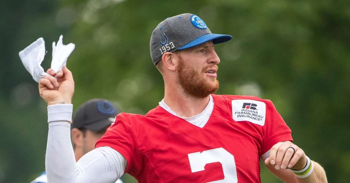 Report: Carson Wentz Described as 'Selfish'; QB Fails 'To Take