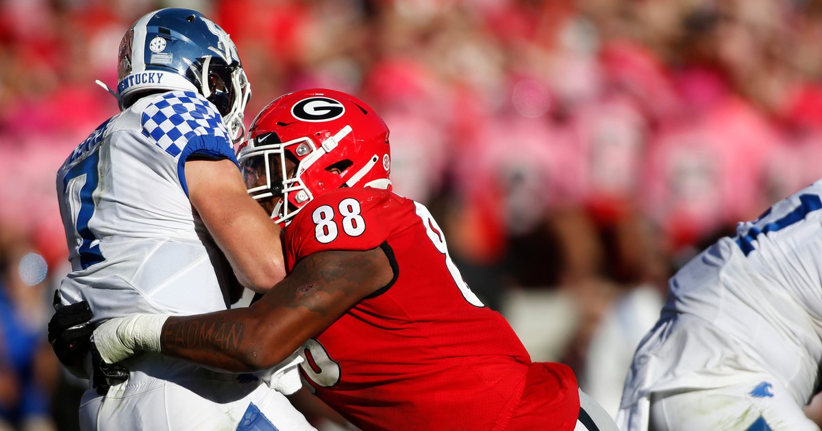 NFL Draft: Eagles trade up to select Georgia DT Jalen Carter at No