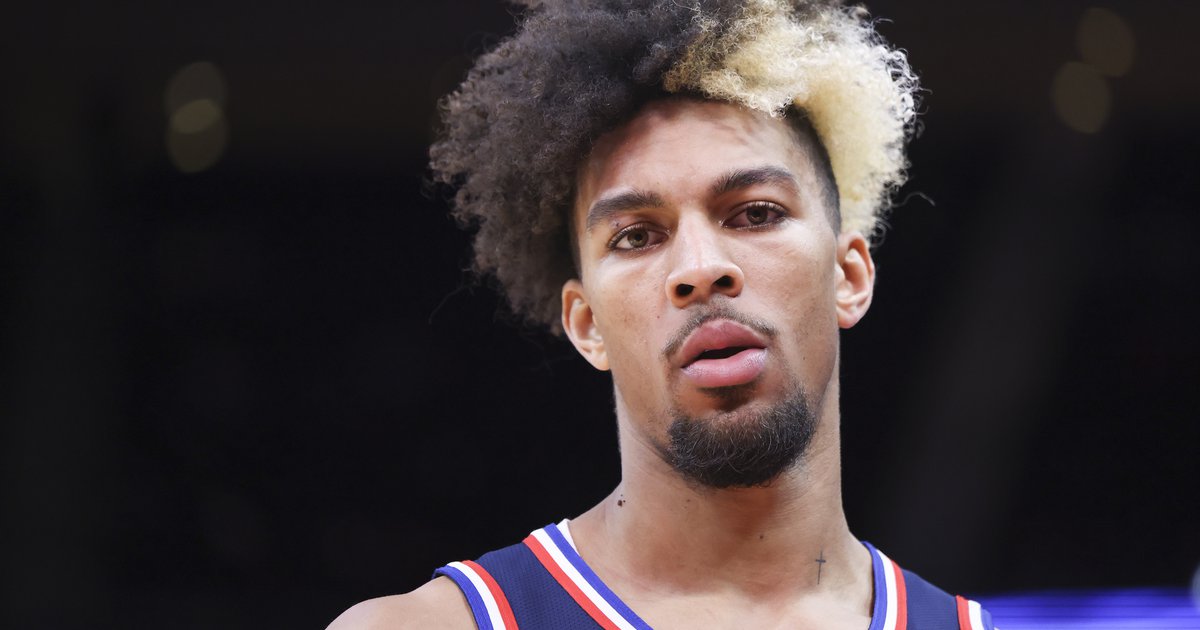 Sixers sign Charlie Brown Jr. to two-way contract, waive Aaron Henry - Vimarsana News