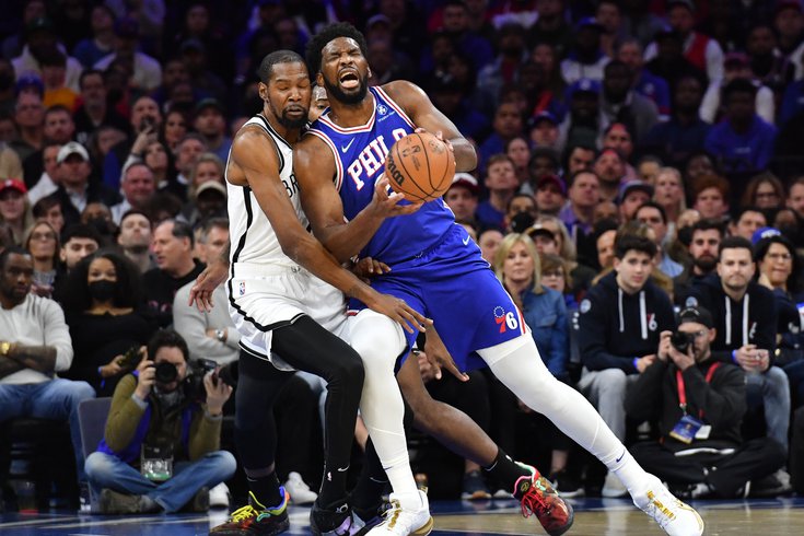Joel-Embiid-Kevin-Durant-Sixers_011822_USAT