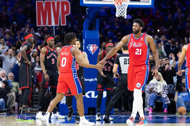 Tyrese-Maxey-Joel-Embiid-Sixers-NBA-Playoffs-04182022-UST