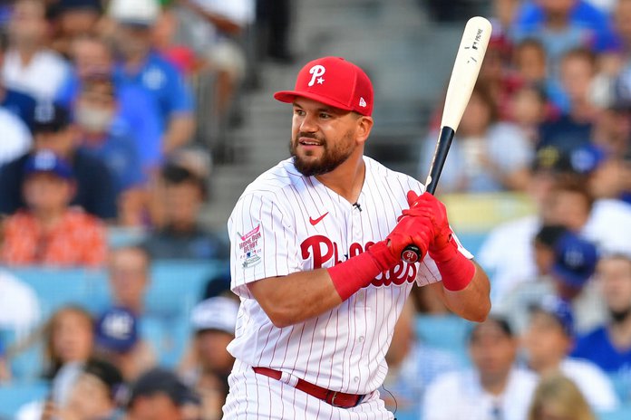 MLB Home Run Derby: Kyle Schwarber bows out against Albert Pujols