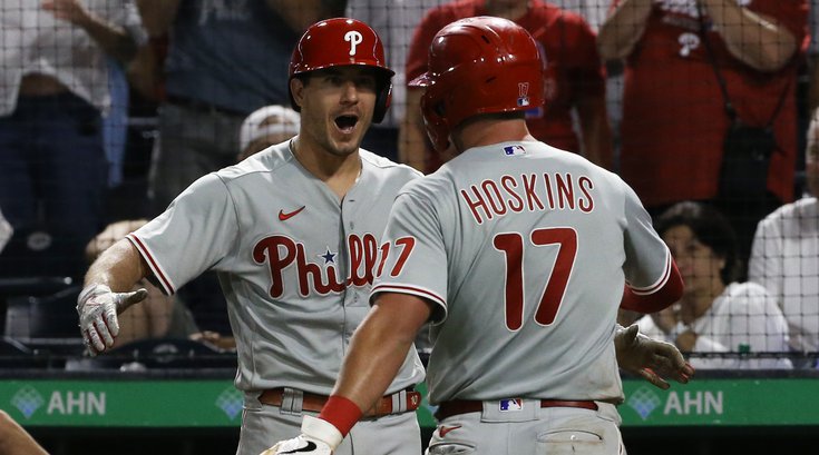 Phillies' Rhys Hoskins picking up slack for injured Bryce Harper, J.T.  Realmuto