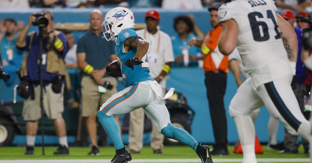 Dolphins bludgeon Eagles 48-10 in the final preseason game of 2022 – Philly  Sports