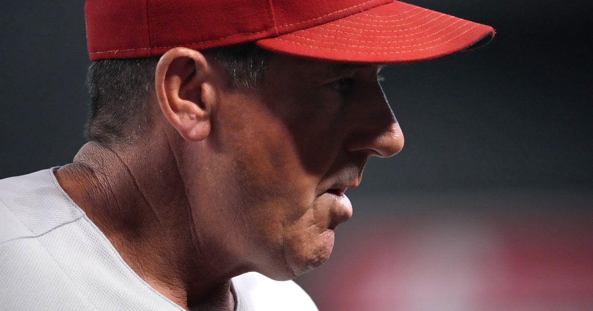 Phillies Manager Rob Thomson Named No. 2 Most Handsome MLB Manage