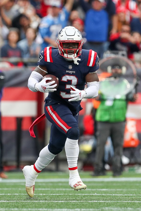 102422JabrillPeppers