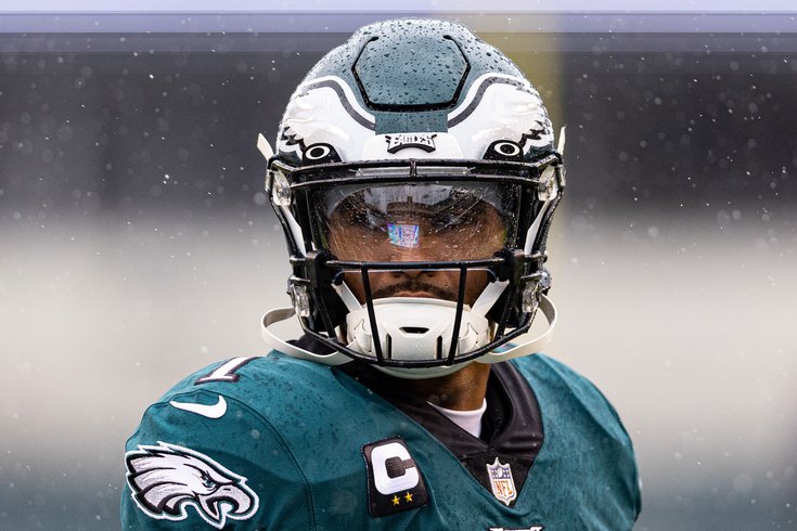 Jalen-Hurts-Eagles-Jaguars-Week-4-NFL-2022.jpg