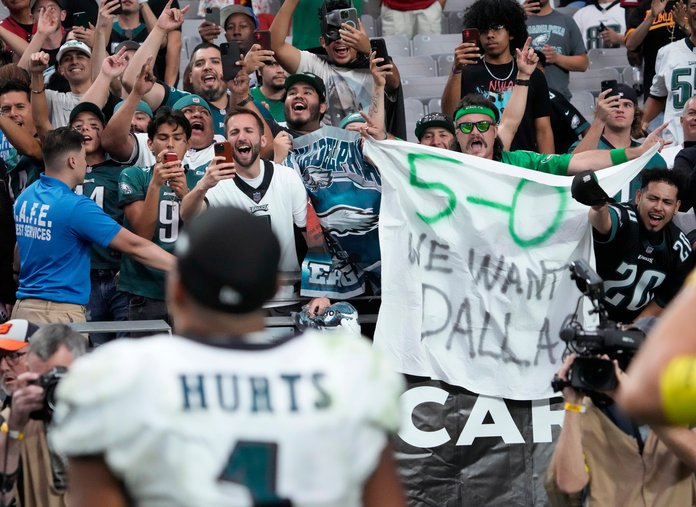 Barstool's Eagles Fans Go To The Big Game 