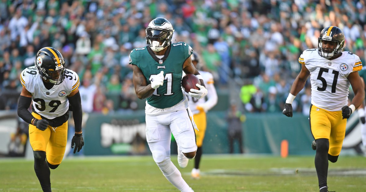 Eagles report cards through the first half of the season: Offense edition - Vimarsana News