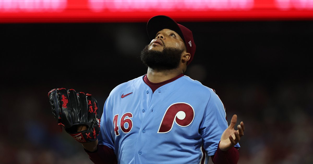 Stay or go: Do Phillies need to upgrade their bench for 2023