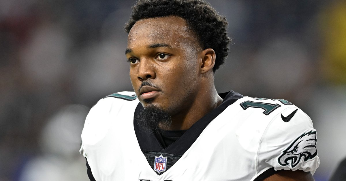 Report: Eagles LB Nakobe Dean to miss 'multiple weeks' | PhillyVoice