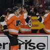 Kevin-Hayes-Flyers-Islanders-112922-NHL.jpg
