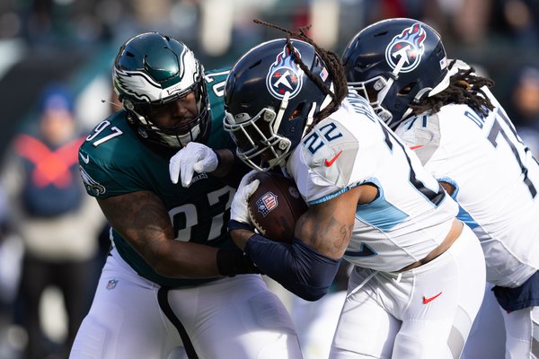 Eagles-Titans snap counts: Heavy defensive line rotation proves