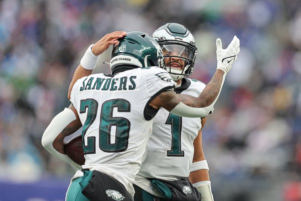 Eagles blow out Giants, remind everyone how dominant they have