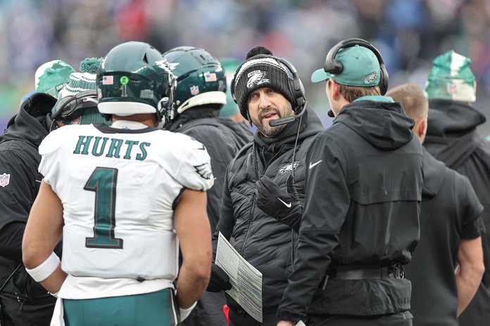 Eagles news: Injury updates, trade deadline rumors, schedule, highlights,  analysis