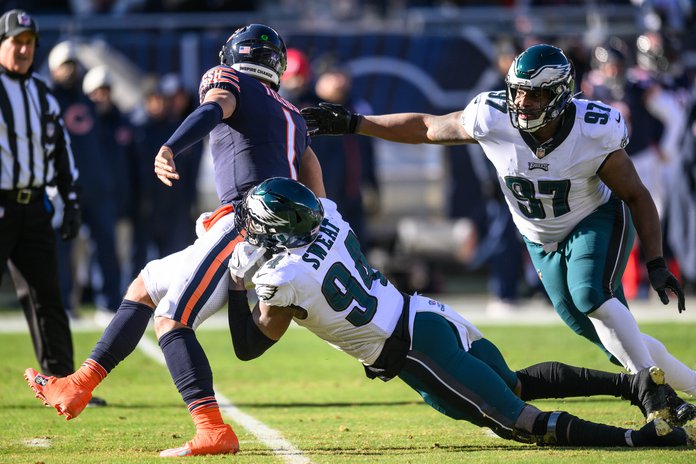 NFL on X: FINAL: The @Eagles are now 13-1! #PHIvsCHI #FlyEaglesFly   / X