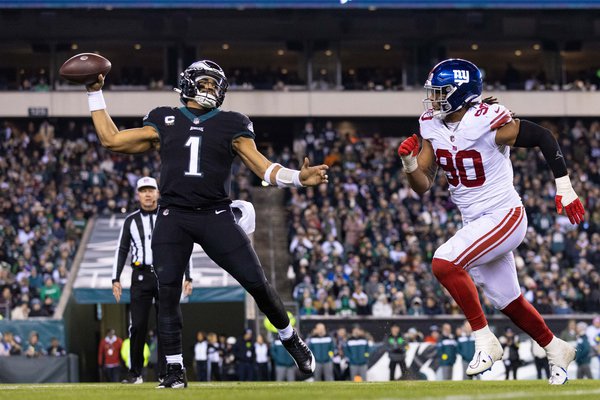 Handing out 10 awards from the Eagles-Giants game