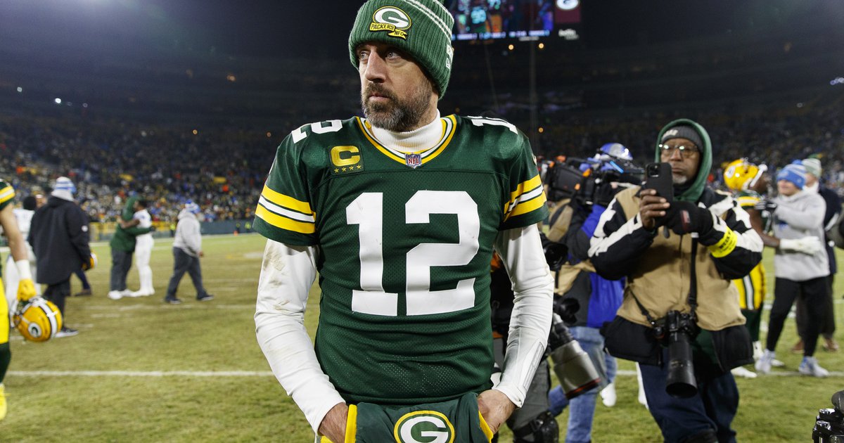 Packers fall short after CRAZY lateral play 