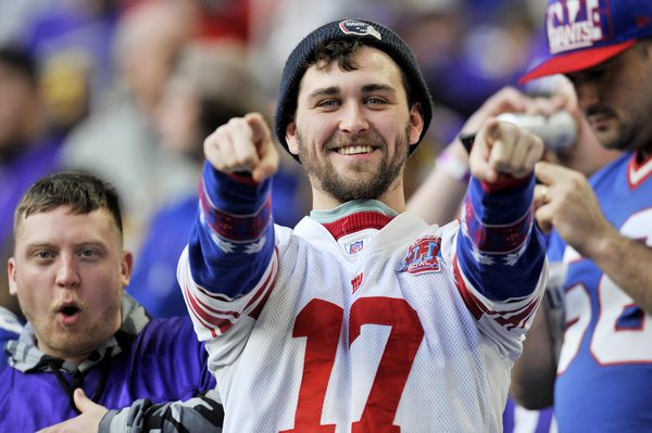 070123GiantsFan