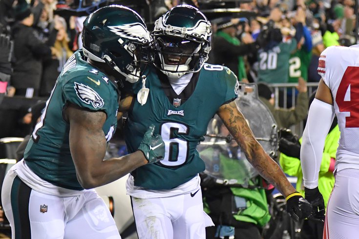 What they're saying: The Eagles' offense is a top-3 supporting