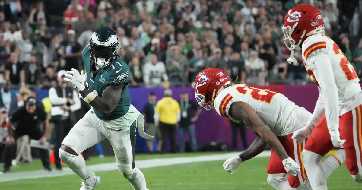 On Field and On Screen, the Eagles Can't Stop Failing - SB Nation