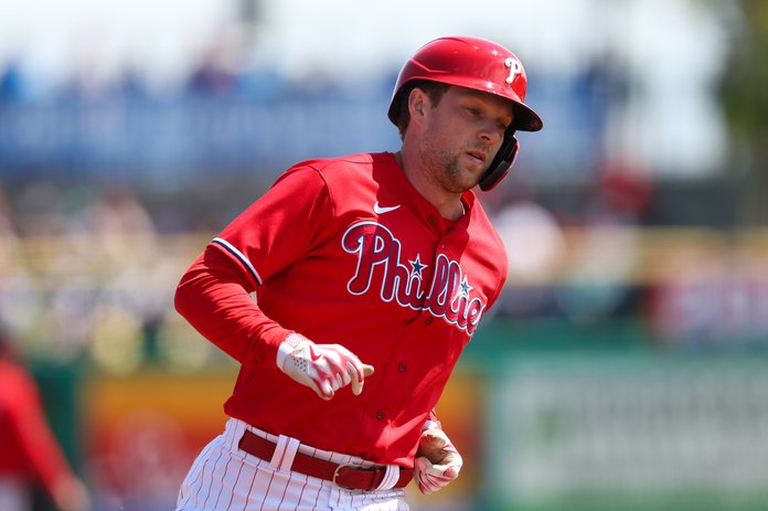 Rhys Hoskins is back in the clubhouse and gave update on knee injury – NBC  Sports Philadelphia