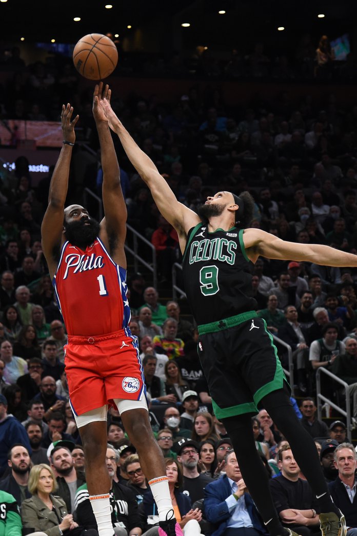 Sixers' James Harden finds balance with scoring, facilitating