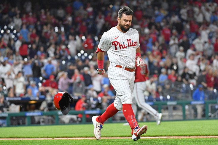 Kyle-Schwarber-Phillies-Diamondbacks_052423_USAT