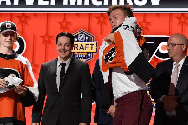 Flyers Draft Michkov - High & Wide Hockey