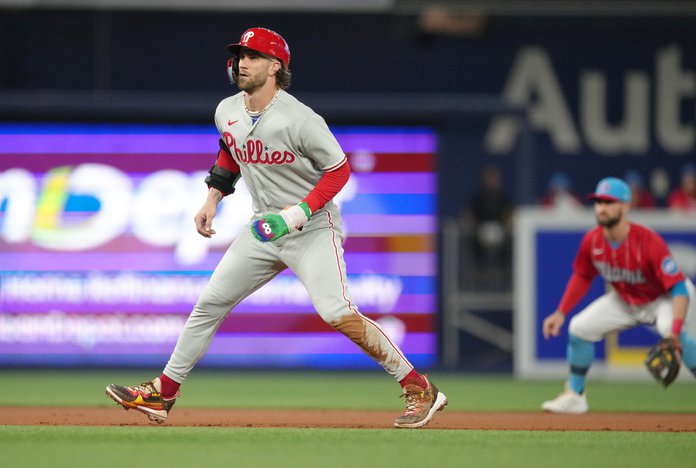 Bryce Harper's first base debut for Phillies appears to be imminent 