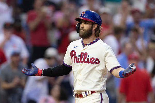 Bryce Harper pulled up to the Phillies game in a Jason Kelce kelly