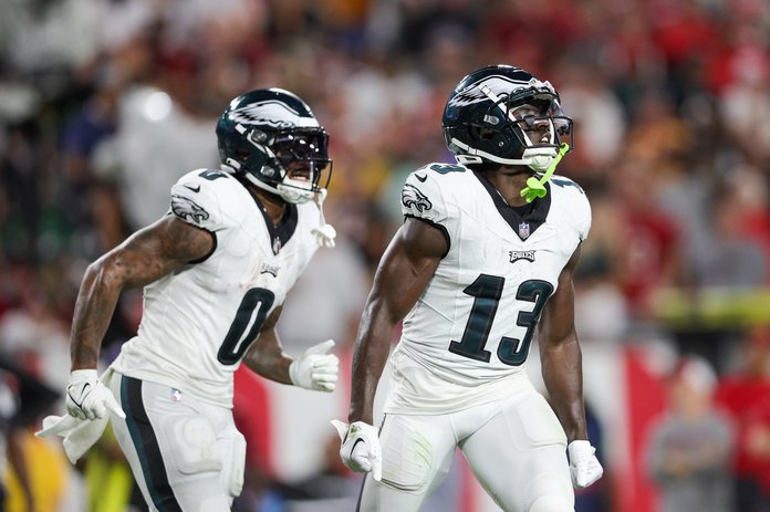 D'Andre Swift and Olamide Zaccheaus jump-started the Eagles offense in Tampa