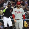 Geraldo-Perdomo-Bryce-Harper-Phillies-D-backs-NLCS-Game-4-2023.jpg