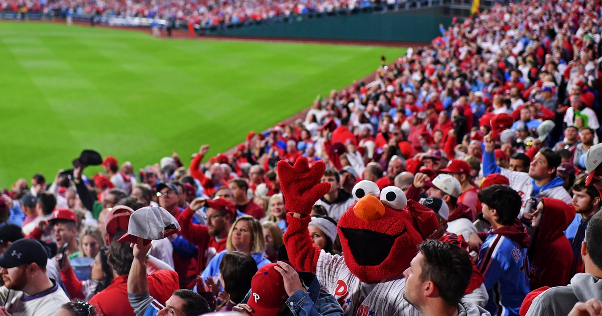 Phillies Fans' Dreams Dashed After Heartbreaking World Series Loss