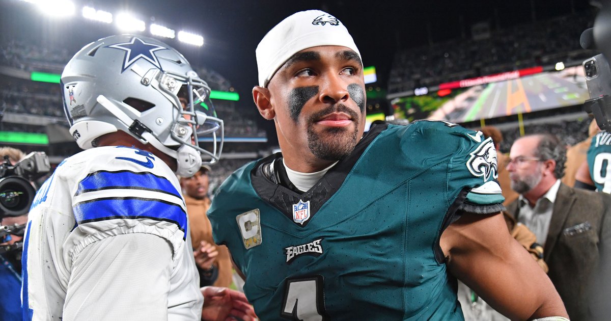 Handing Out 10 Awards From The Eagles Cowboys Game PhillyVoice handing-out-10-awards-from-the-eagles-cowboys-game-phillyvoice