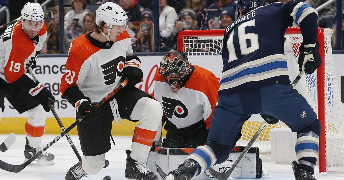 Flyers continue to spiral after back-to-back, putting playoff hopes in real  danger