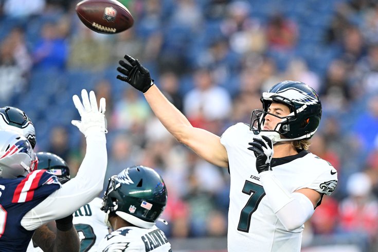 Eagles vs. Patriots observations: Kenny Pickett vs. Tanner McKee, defensive  linemen impressing and more from win | PhillyVoice