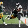 Saquon-Barkley-Eagles-Packers-TD-Week-1-Brazil-NFL-2024.jpg