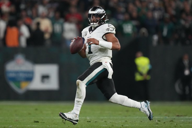 Jalen-Hurts-Eagles-Packers-9.6.24-NFL.jpg