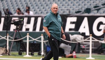 Vic-Fangio-Eagles-2024-NFL.jpg